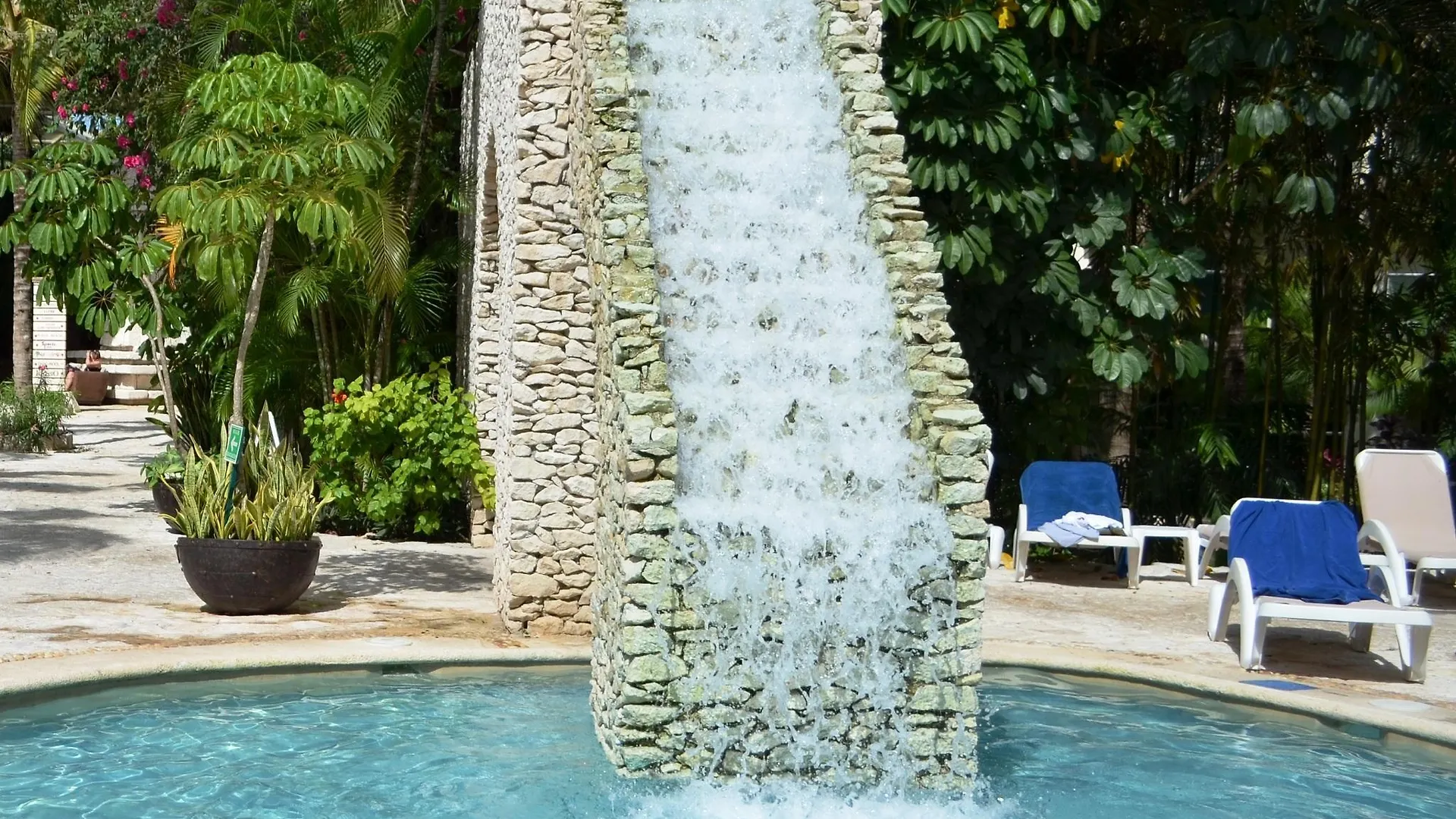 Grand Park Royal Cozumel Hotel