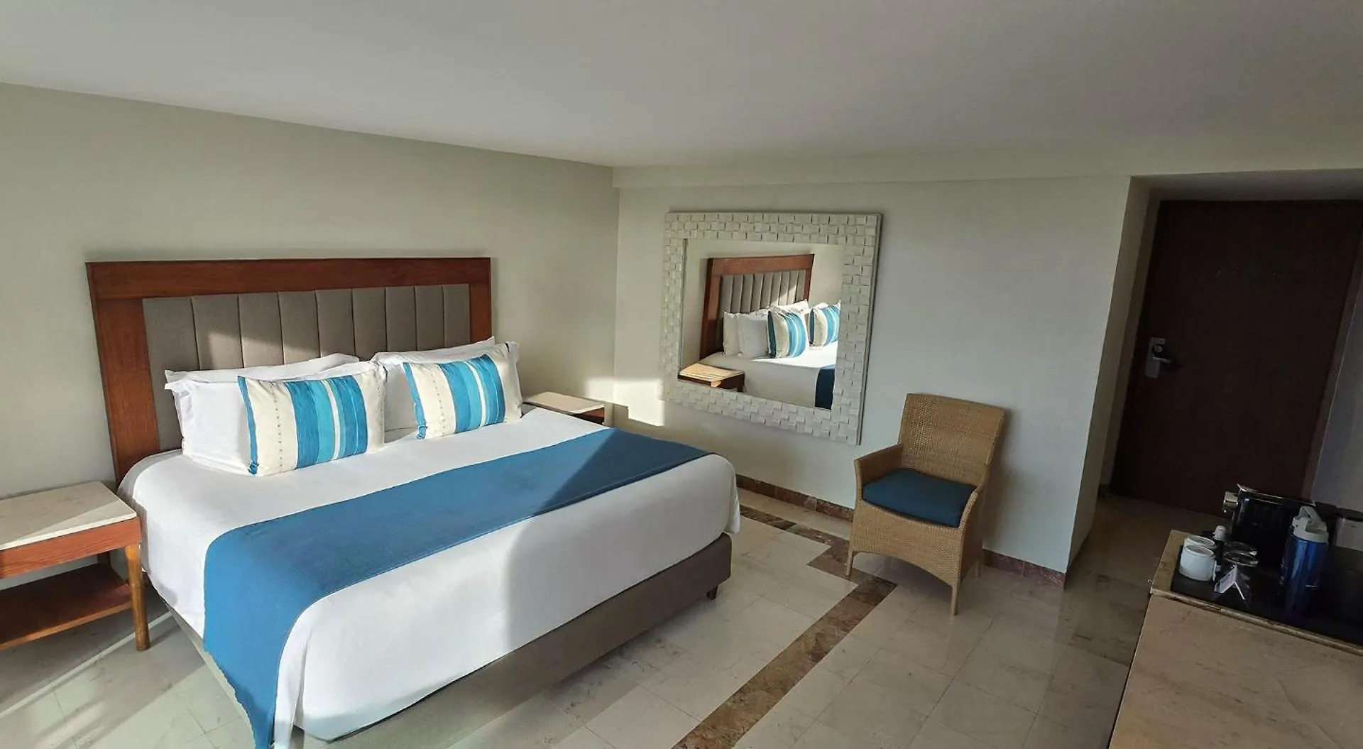 Grand Park Royal Cozumel Hotel 5*,