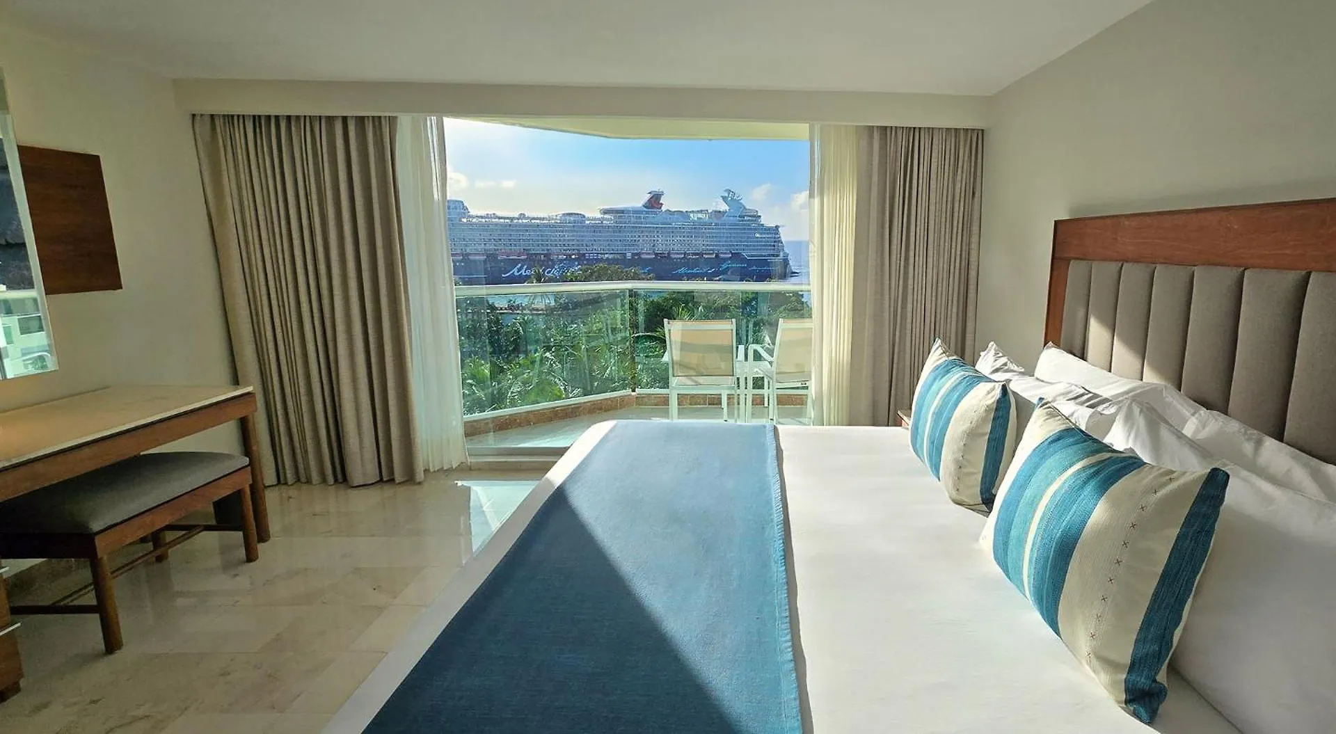 Hotel Grand Park Royal Cozumel
