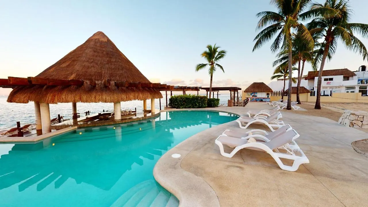 Hotel Grand Park Royal Cozumel Resort